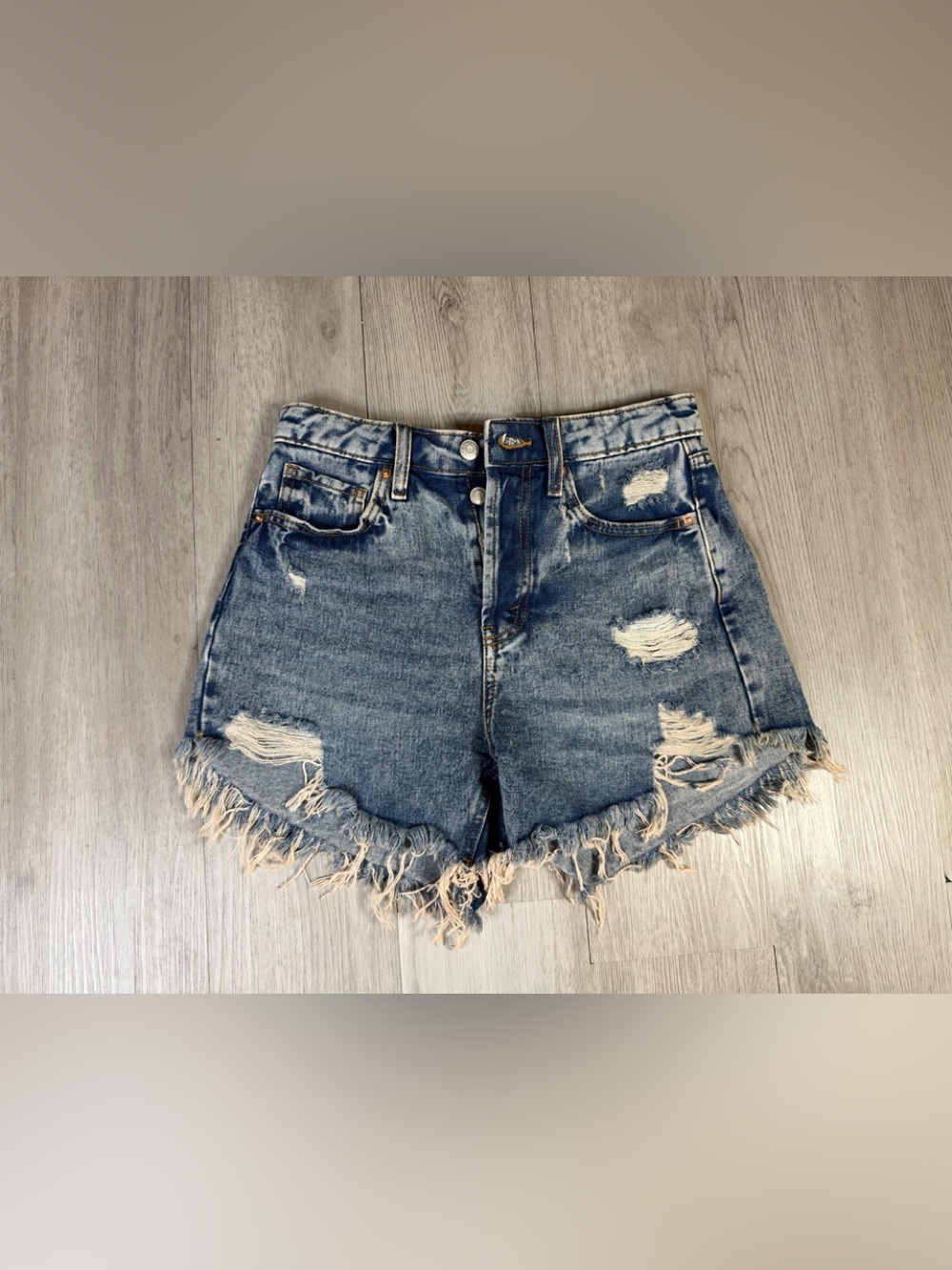 Wild Fable Highest Rise High Rise Distressed Frayed Denim Shorts Blue Sz 4.